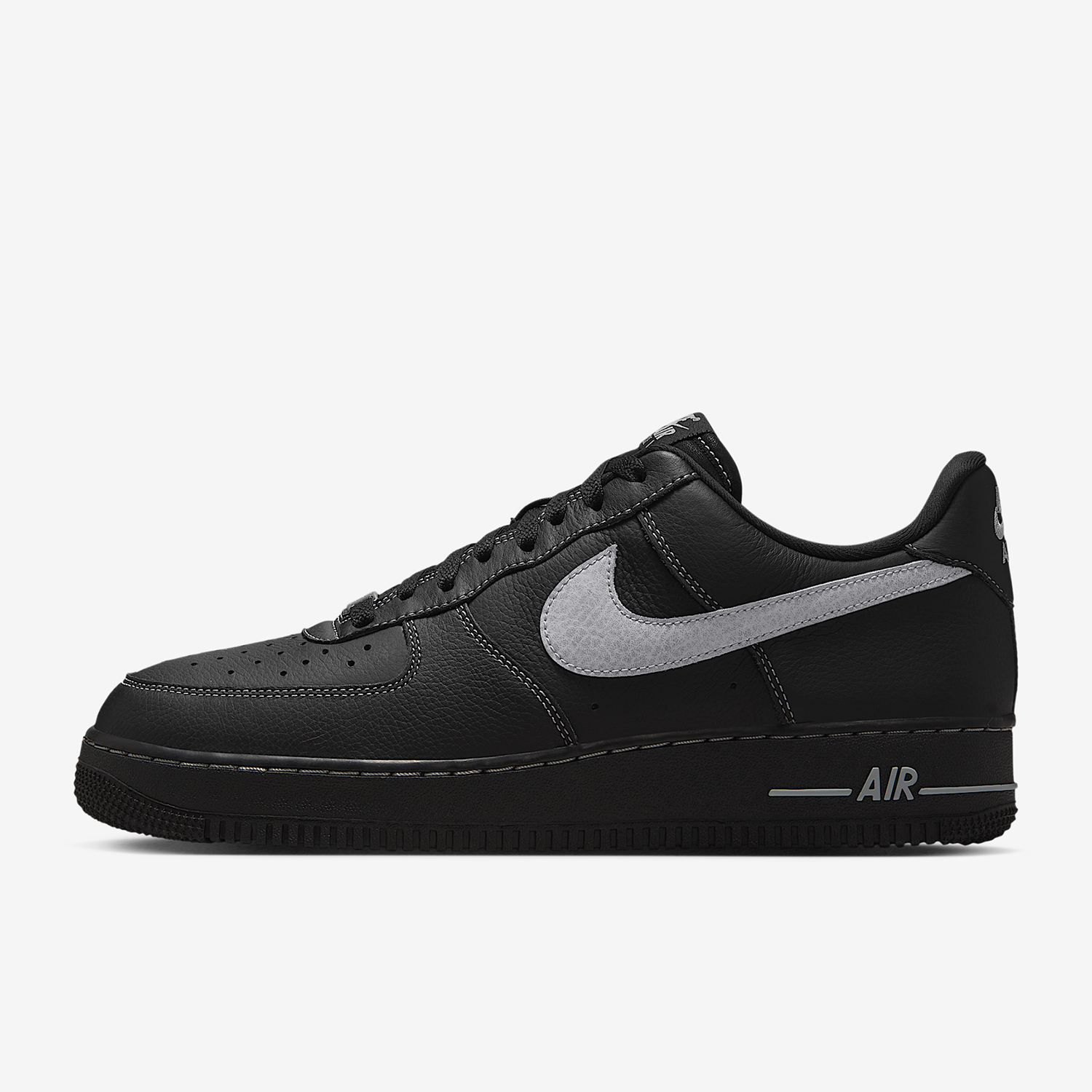 Nike Authentic AIR FORCE 1 07  - Men'S Shoes Nike Air Force recensie en prijs